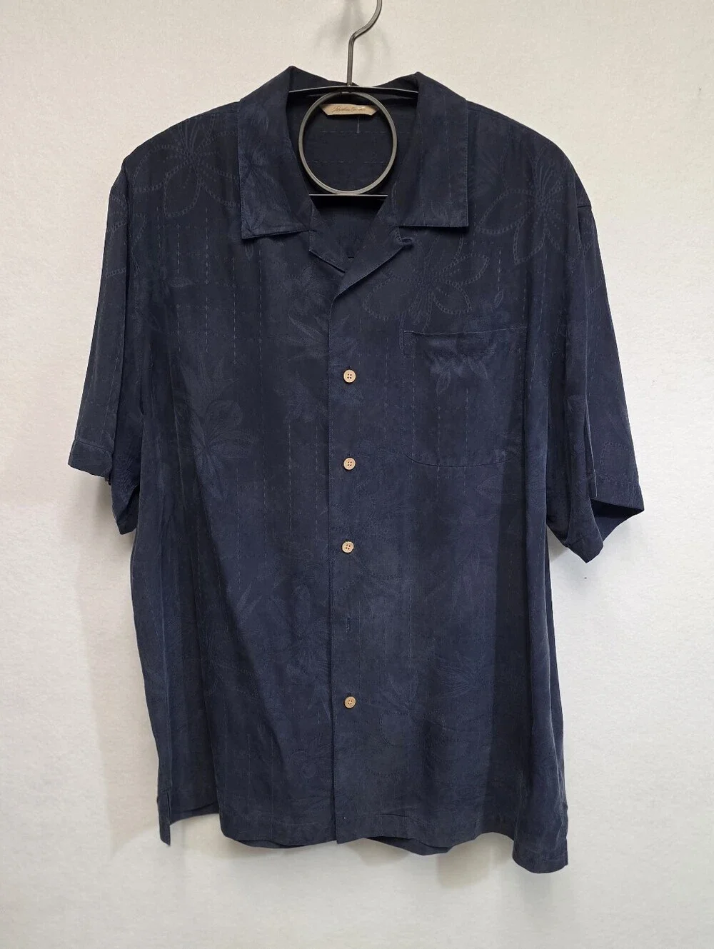 Paradise Collection Mens Large Short-Sleeve Button-Down Camp Shirt 100% Silk